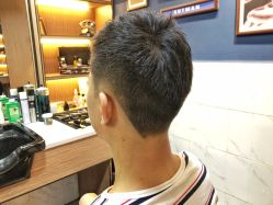 -CUTMAN男士理发