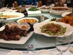 -品海楼·大连海胆锅贴馆(东港店)