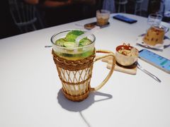 -露露家咖啡店