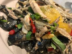 -半山腰·云南菜(侨福芳草地店)