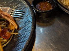 -Show Neua Thai Street Food