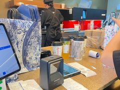 -霸王茶姬(五一路店)