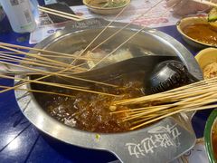 -马路边边串串香(苗栗路店)