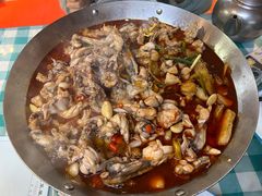 -昱龙大盆牛蛙馆(三兴街总店)