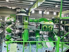 -C7城市运动空间·蹦床·健身·团建
