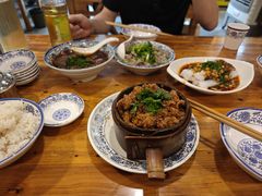 -杨三孃跷脚牛肉(西外棕榈岛店)