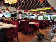 大堂-潮泰牛肉火锅 · 创于1992年(车公庙店)