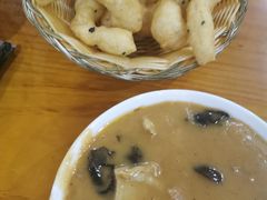 -方中山胡辣汤(大学中路56号院店)