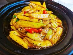土豆茄子煲-土桥手掌鸡·26年灌县老味道(都江堰店)