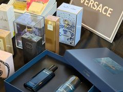 -广州周大福金融中心
