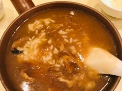 -顶上鱼翅燕窝专卖店