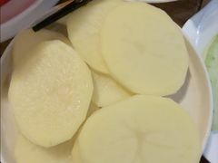 -城墙拐拐火锅(三峡广场黑金冠店)