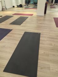 -无界瑜伽普拉提