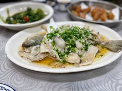 香葱淋鲈鱼-粤·向群饭店(龙津东路总店)