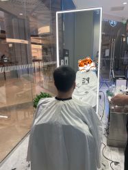 -PE SALON