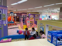 -孩子王(铁西万达店)