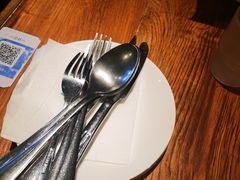 -玛格萝妮(汇智国际商业中心店)