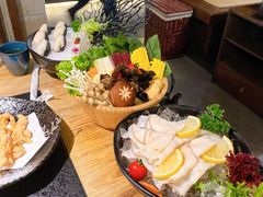 -湊湊火锅·茶憩(上海合生汇店)