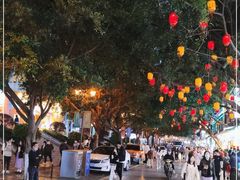 -八一路好吃街(雨田商务大厦店)