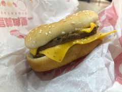 2层芝士牛肉堡-汉堡王(上海虹口龙之梦)