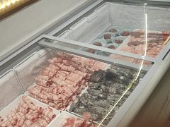 -嘎琉鲜切牛肉自助火锅