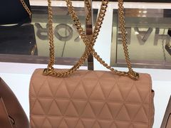 -升恒昌免税商店(桃园国际机场店)