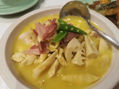 京味杭三鲜-北平盛世·新京菜·北京烤鸭(劲松·双井店)