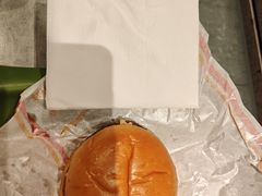 -麦当劳(杭州西湖银泰百货店)