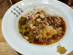 -凤起龙游老面包子(凯德晶品店)