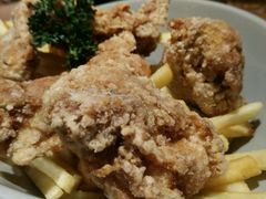 -Lia Cafe Bar Restaurant松山咖啡屋