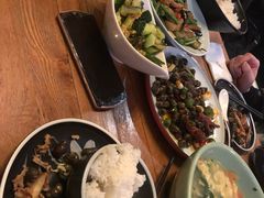 -爱啤精酿·民谣酒馆(滨江店)