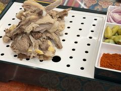 -乡村馕坑肉·烧烤·新疆菜·本地人更爱吃(阿勒泰首店)