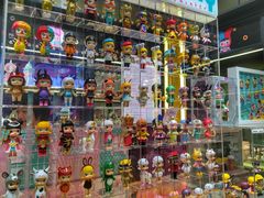 -泡泡玛特POPMART(上海环球港店)