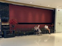 -雍容荟帝王蟹活龙虾展台自助(IFS黑金店)