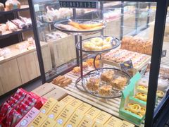 面包甜点陈列柜-KenGee仟吉(吉庆街店)