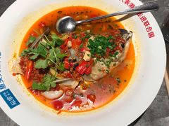 -坛宗剁椒鱼头(河西王府井店)