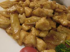 -金牌餐厅·天津菜·八珍豆腐·老爆三(瓷房子店)