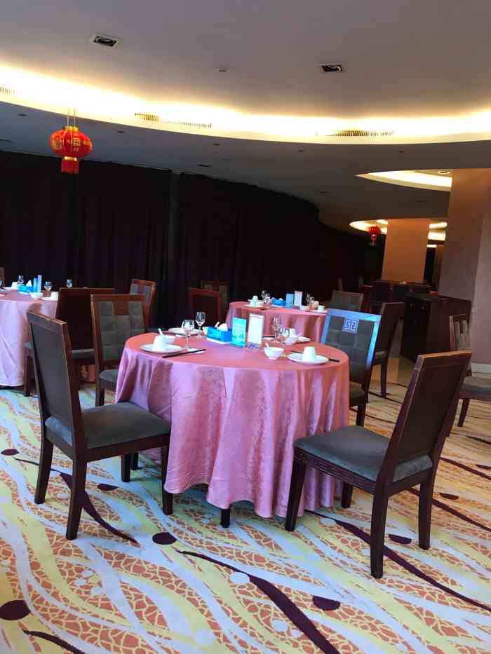 千岛龙庭开元大酒店中餐厅-"住这.晚上晚了,就随便解决下吧 到的时.