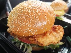 -The Habit Burger Grill 哈比特汉堡(世博店)