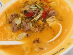 -粉小主·贵州酸汤牛肉粉(南京仙林金鹰店)