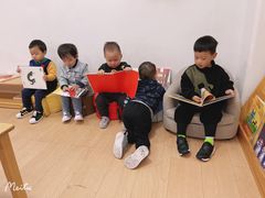 -绿城奇妙园双语日托(华茂悦峰园区)