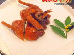 脆皮乳鸽-名佳荟