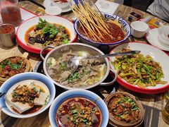 -冯烫烫跷脚牛肉·川菜小馆(武胜西街店)