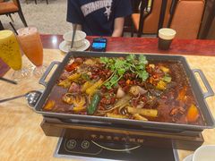 -家乡重庆火锅店