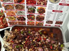 -丹水桥地锅鱼·翘嘴鲌·地方特色全鱼宴(丹江口大坝店)