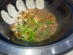 -地锅公社·现炒地锅鸡·地锅鱼·夜宵(罗锦路店)