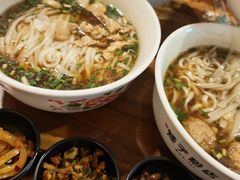 -矮子粉店1985·长沙米粉(湘春路店)
