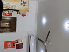 -黄师傅香辣虾(金山大道店)