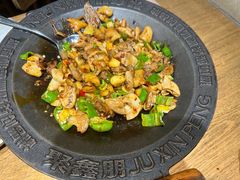 -聚鑫朋酸菜肥肠(文艺路口店)