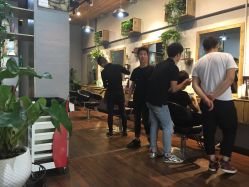-M hair salon
